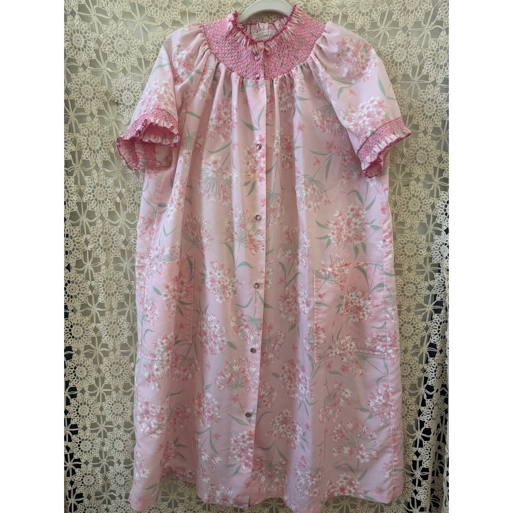 Vintage Leisure Life‎ Floral Pink Lounge Dress House Dress Smocked NecklineSz M